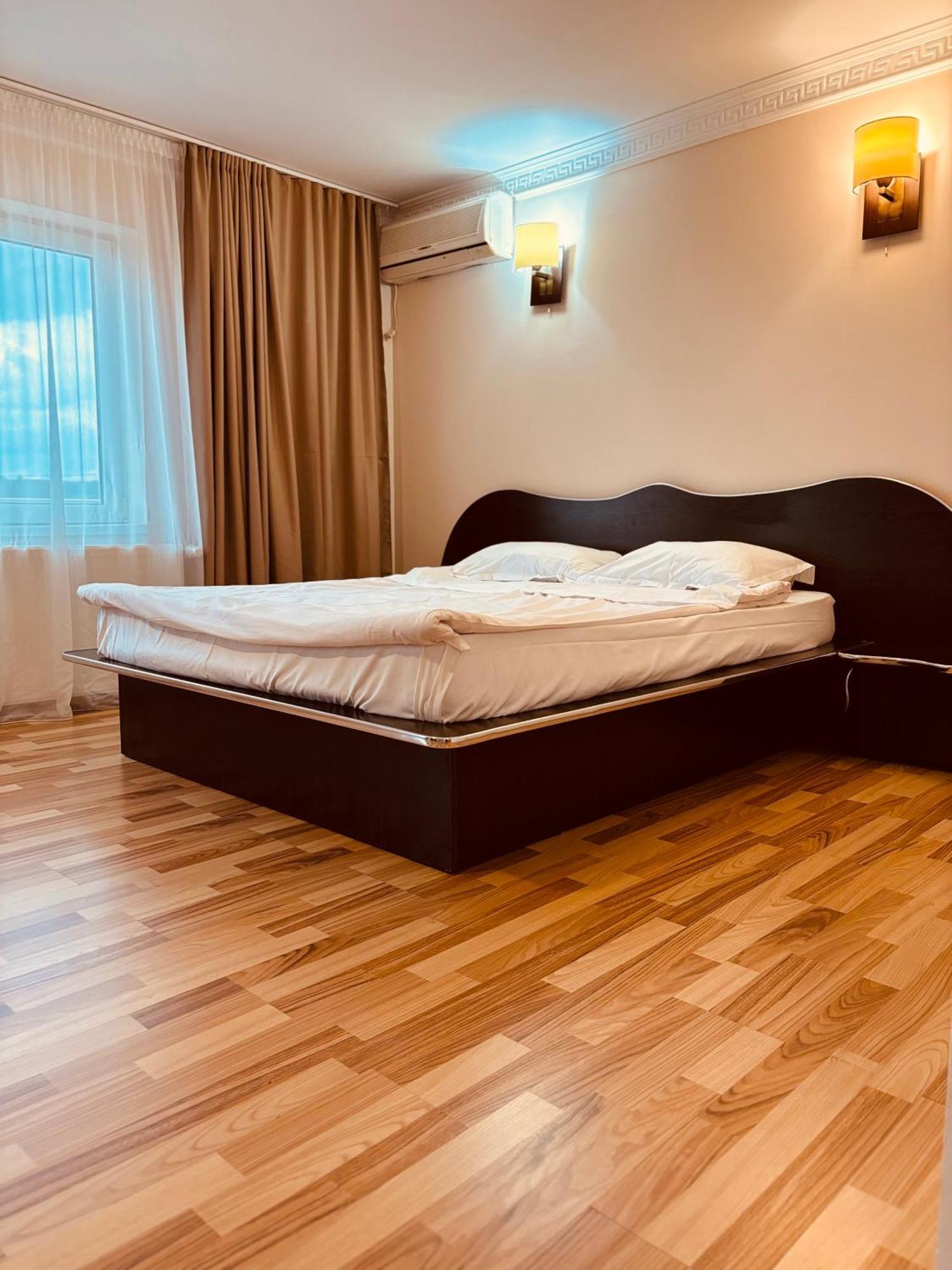 Complex Daniel'S Hotel Orăştie Eksteriør billede
